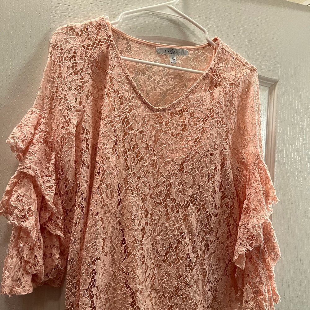 Medium light pink lace top